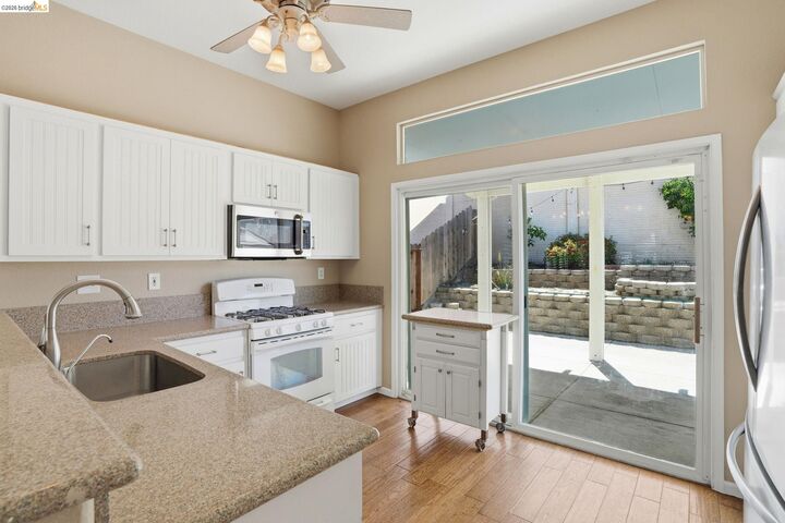 Property Photo:  4465 Fall Ln  CA 94561 