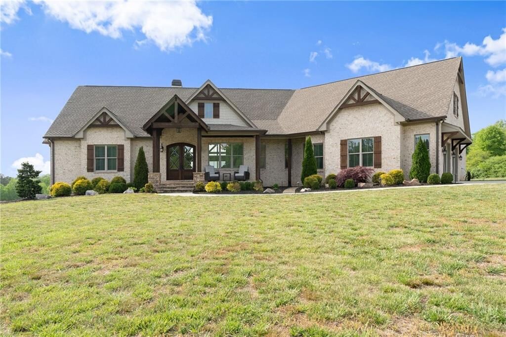 Property Photo:  5760 Kanady Road  GA 30564 