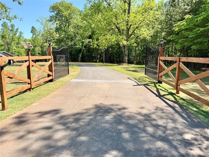 Property Photo:  7300 Rivertown Road  GA 30213 