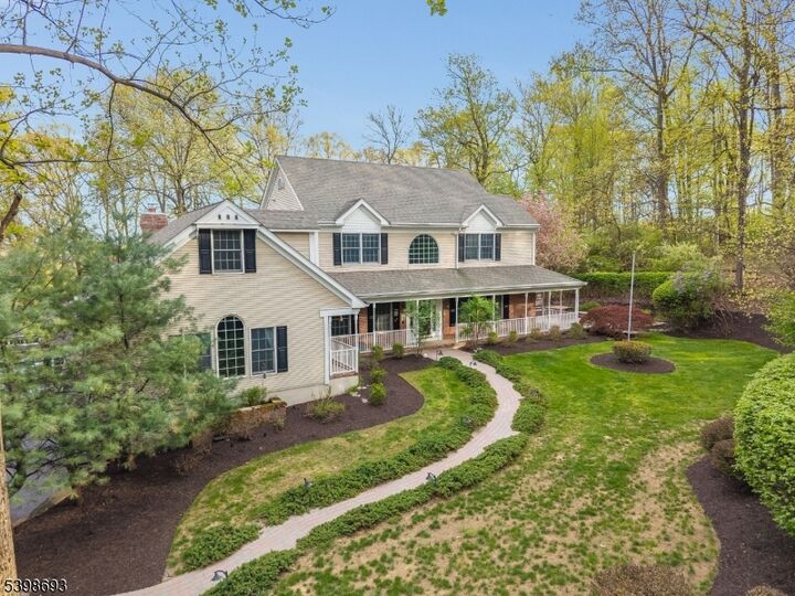 Property Photo:  15 White Oak Dr  NJ 08802 