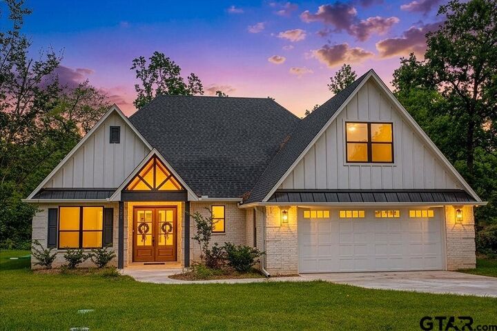 Property Photo: 221 Brookside Drive TX 75771