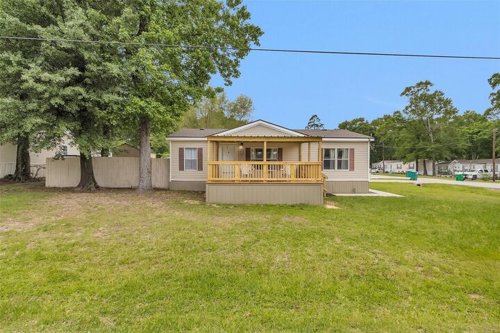 Property Photo: 12969 Aspen Way TX 77318