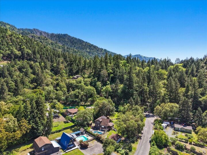 Property Photo:  61 Sunset Place  CA 95573 