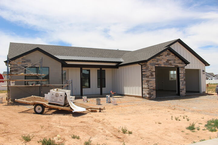Property Photo:  4933 N Remington Rd  UT 84721 