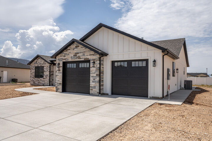 Property Photo:  4933 N Remington Rd  UT 84721 