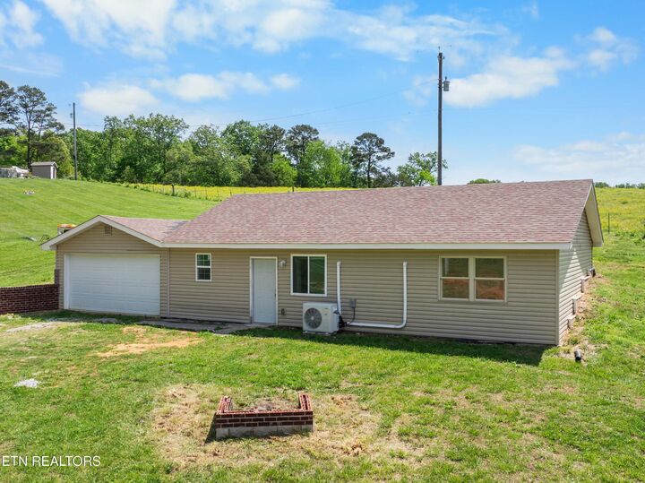 Property Photo:  246 Cabbage Rd  TN 37709 
