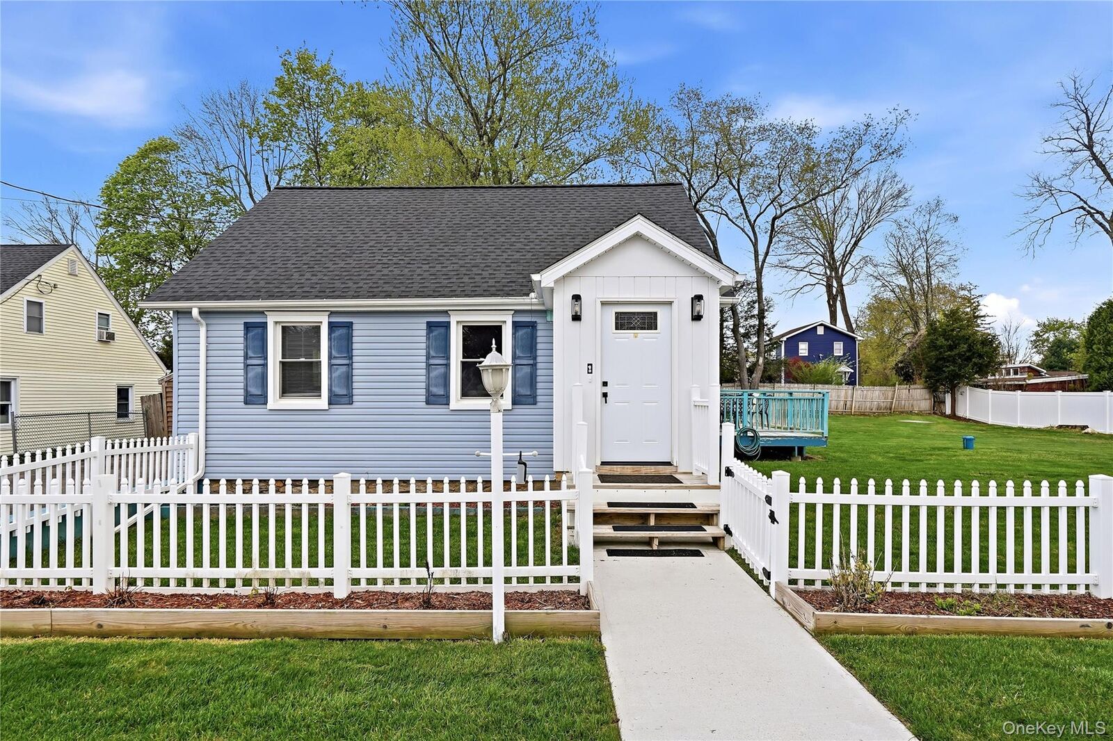 Property Photo:  6 Dellacona Road  NY 10512 