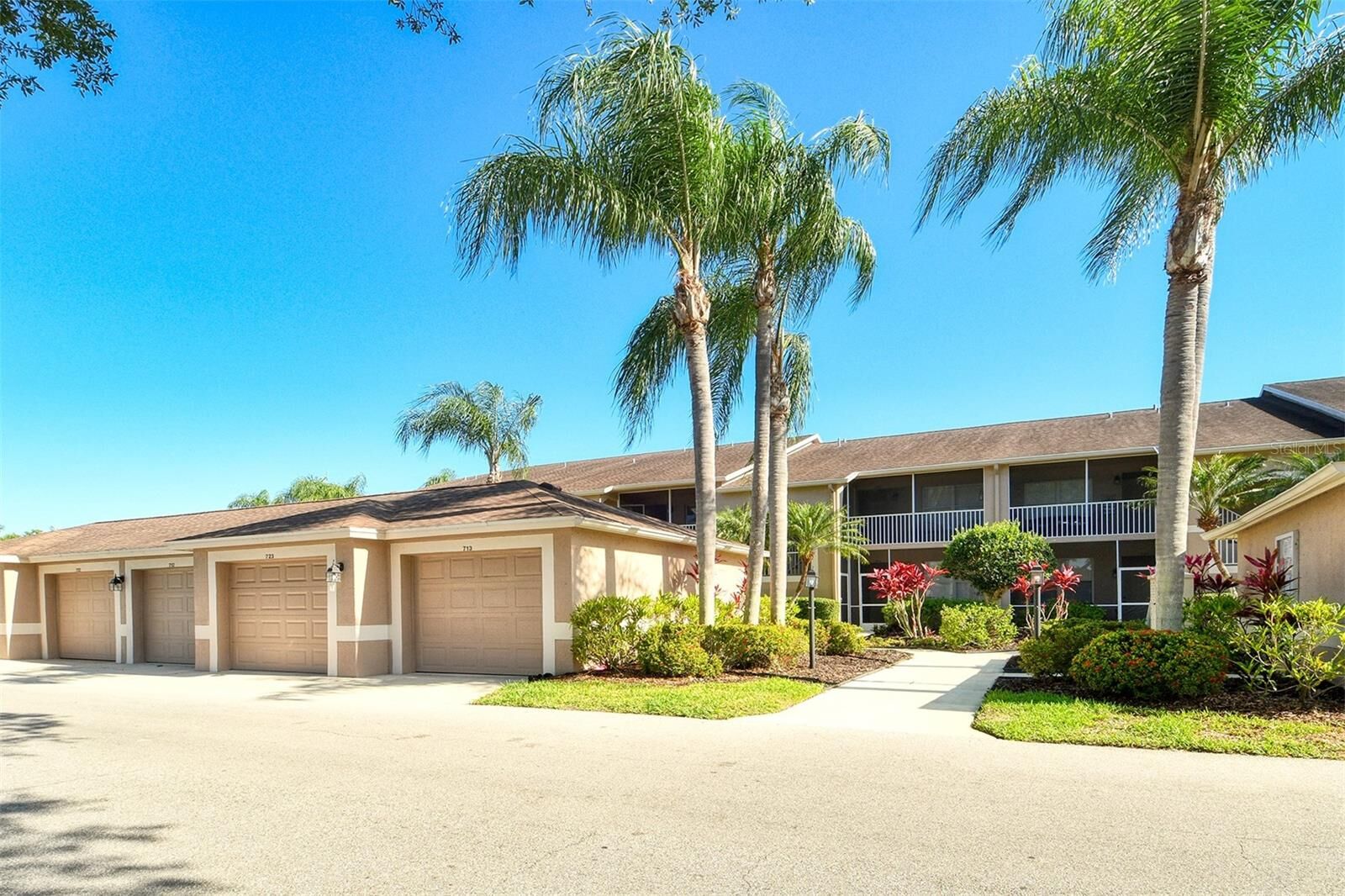 Property Photo: 5271 Mahogany Run Avenue 712 FL 34241