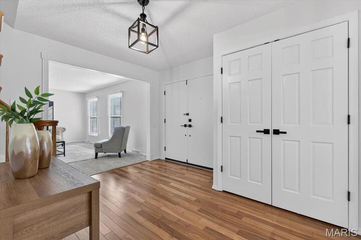 Property Photo:  395 Royal Valley Drive  MO 63141 