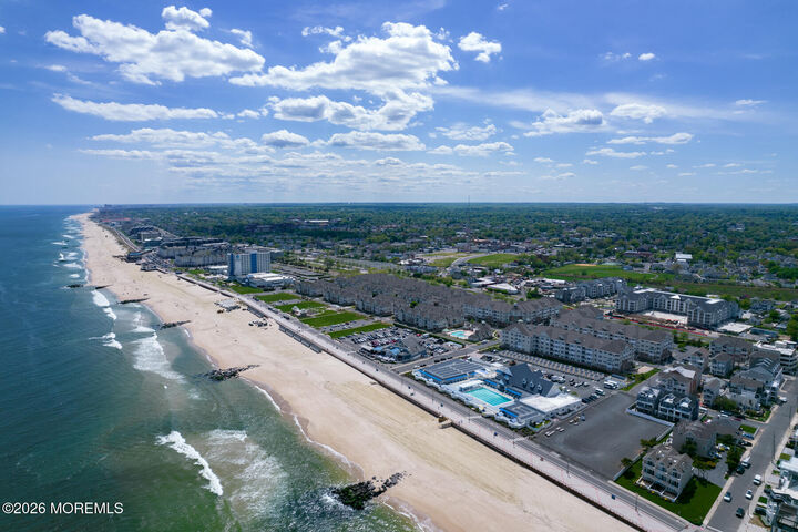 Property Photo:  5 Grant Street  NJ 07740 