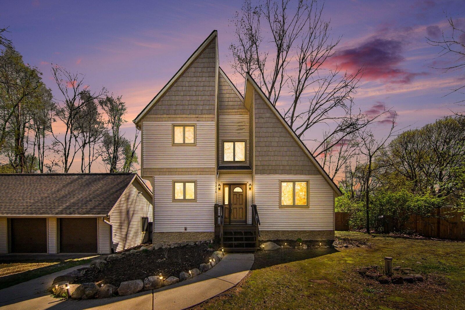 Property Photo:  1235 Winifred Street  MI 49202 