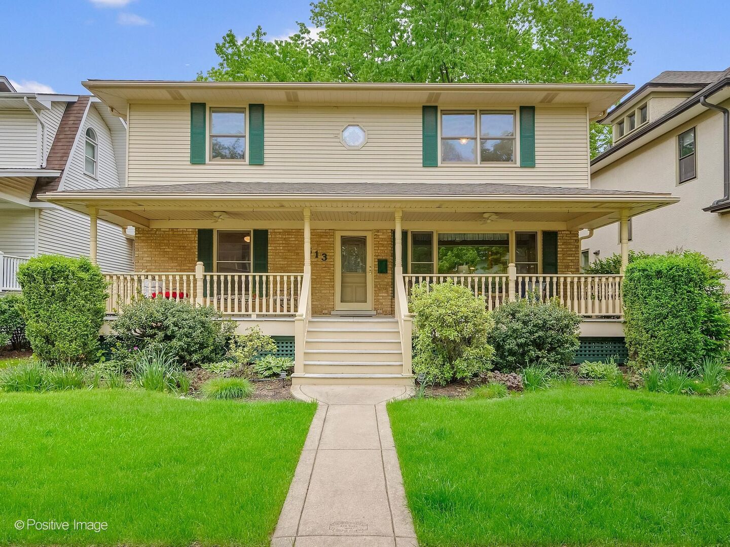 Property Photo:  613 N Spring Avenue  IL 60526 