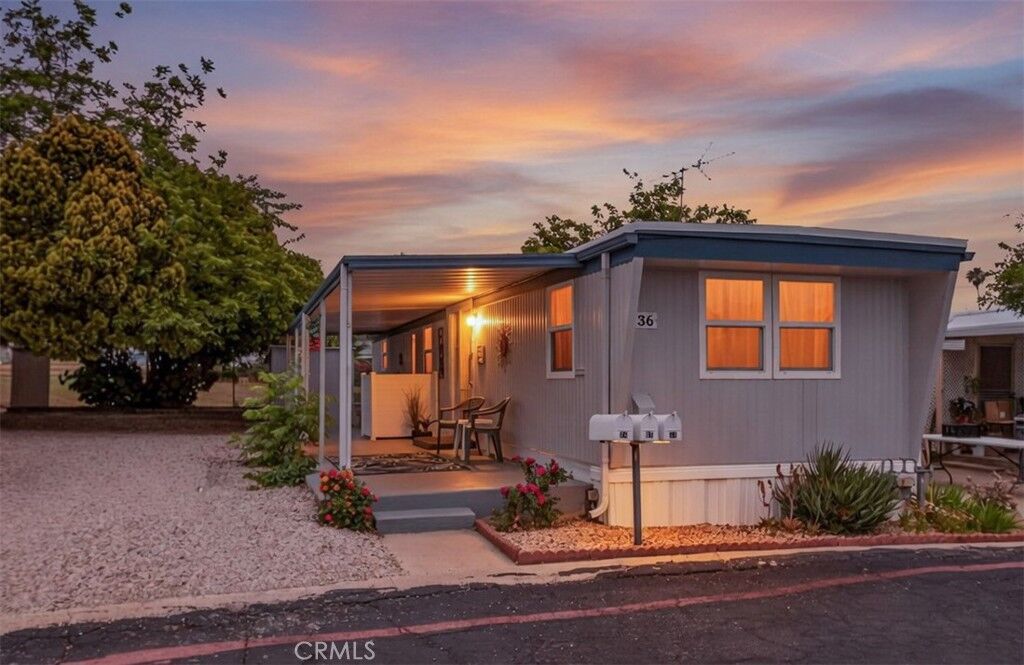Property Photo:  35011 Avenue E 36  CA 92399 