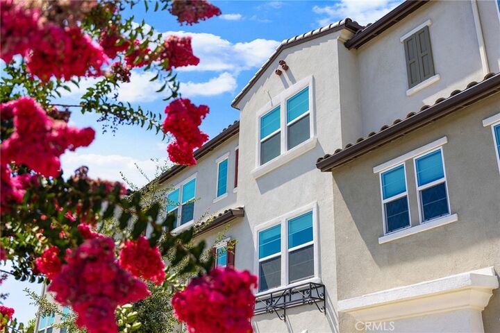 Property Photo:  4352 Alamo Lane  CA 91006 