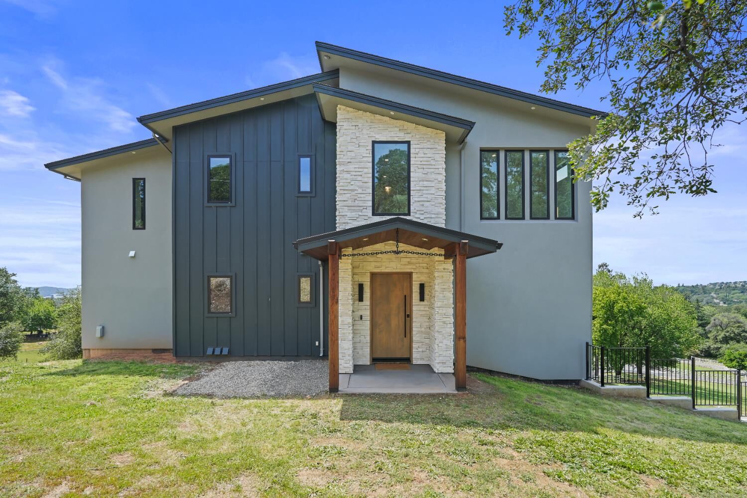 Property Photo:  2661 Shirland Tract Road  CA 95603 