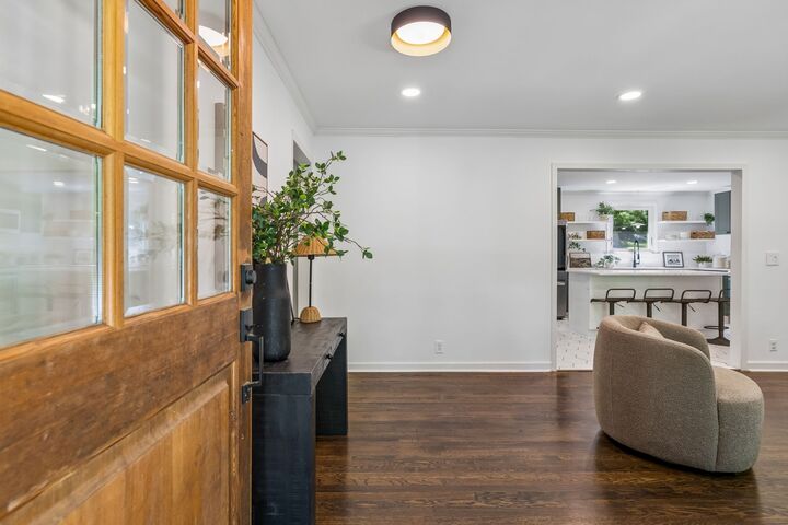 Property Photo:  703 Clematis Dr  TN 37205 