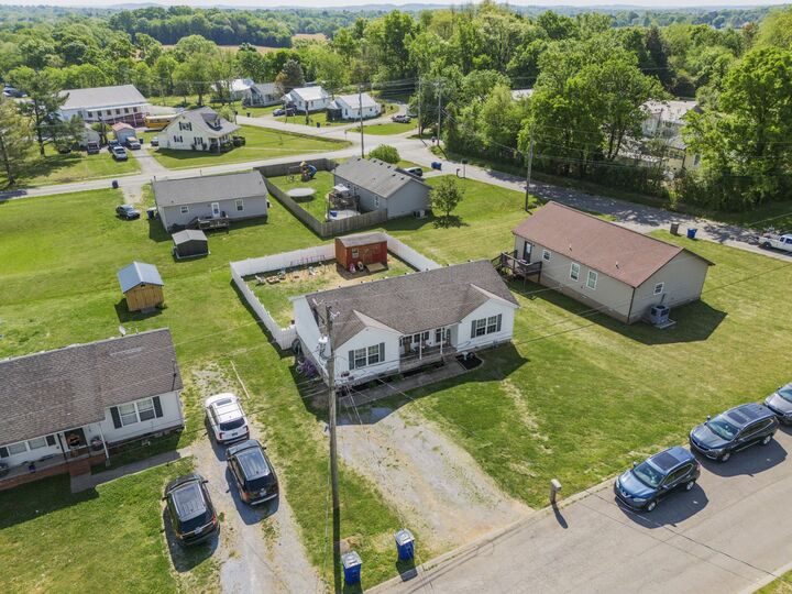 Property Photo:  102 Sunrise Ct  TN 37160 