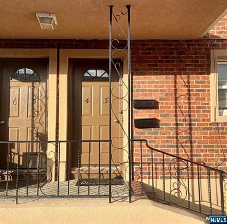 Property Photo:  299 Main Street 7  NJ 07644 