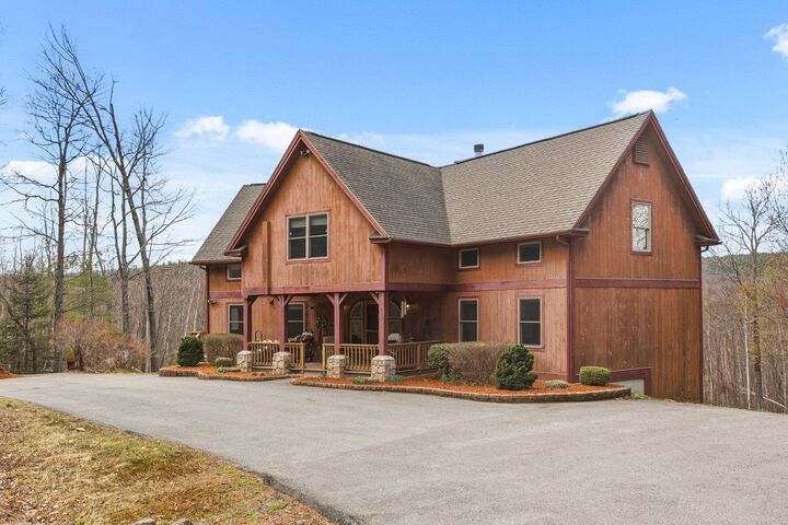 Property Photo:  276 Old County Road  NH 03244 