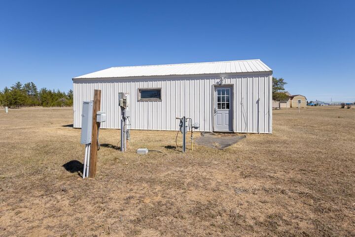 Property Photo:  2402 Tracy Court NW  MN 56601 