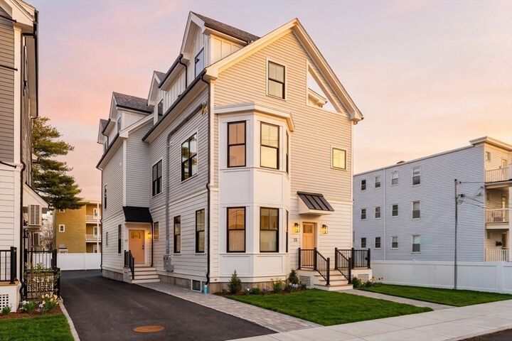 Property Photo:  17 South Waverly St 17  MA 02135 