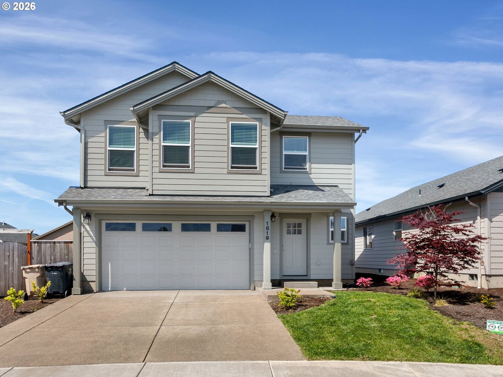 Property Photo:  1819 SE Blueberry St  OR 97338 