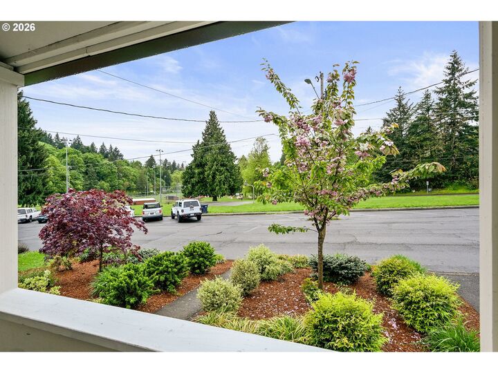 Property Photo:  634 NW Ivy St  WA 98607 