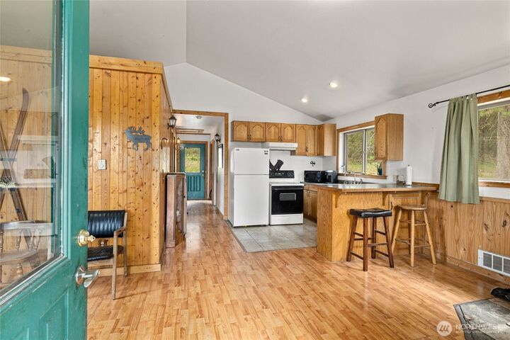 Property Photo:  630  Hidden Springs Road  WA 98922 