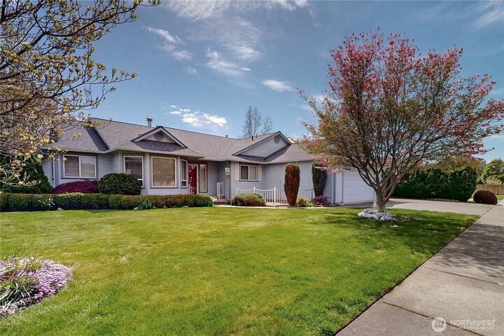 Property Photo:  730  Wheatland Street  WA 99362 