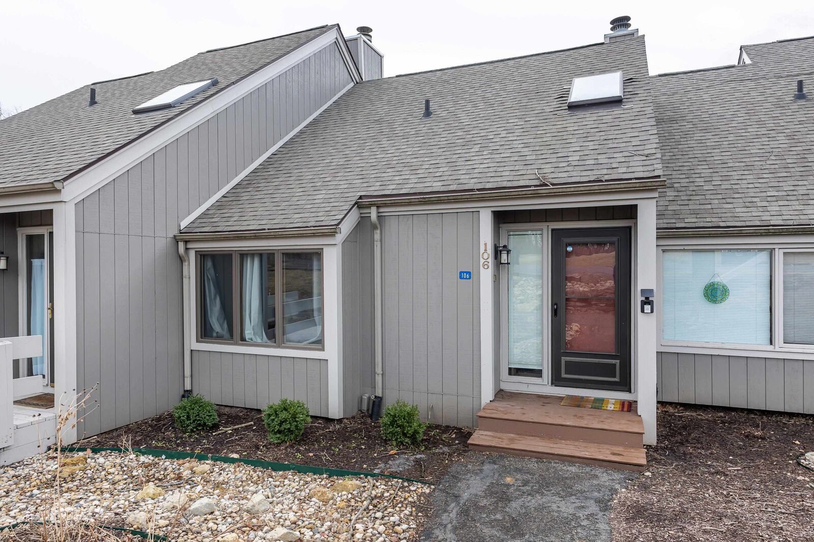 Property Photo:  106 Plum Cove Drive  IL 61036 