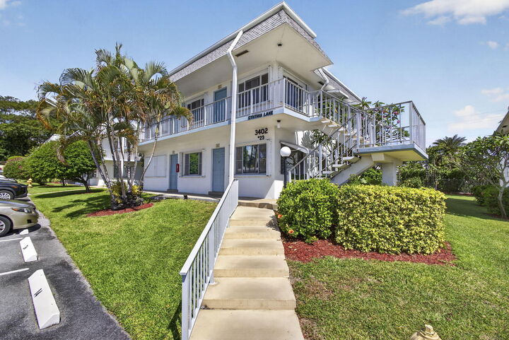Property Photo: 3402 Cynthia Lane 201 FL 33461