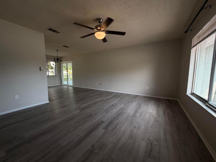 Property Photo:  1256 NE Dawn St Street NE  FL 32905 