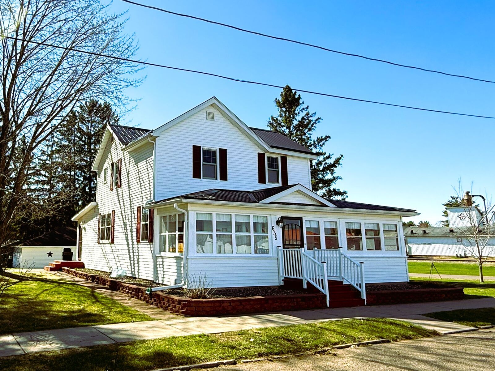 Property Photo: 635 N Alvey Street WI 54819