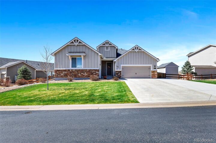 Property Photo:  5513 Harbor Town Drive  CO 80107 