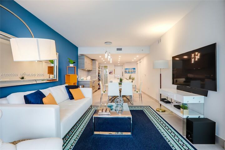 Property Photo:  650 NE 32nd St 4105  FL 33137 