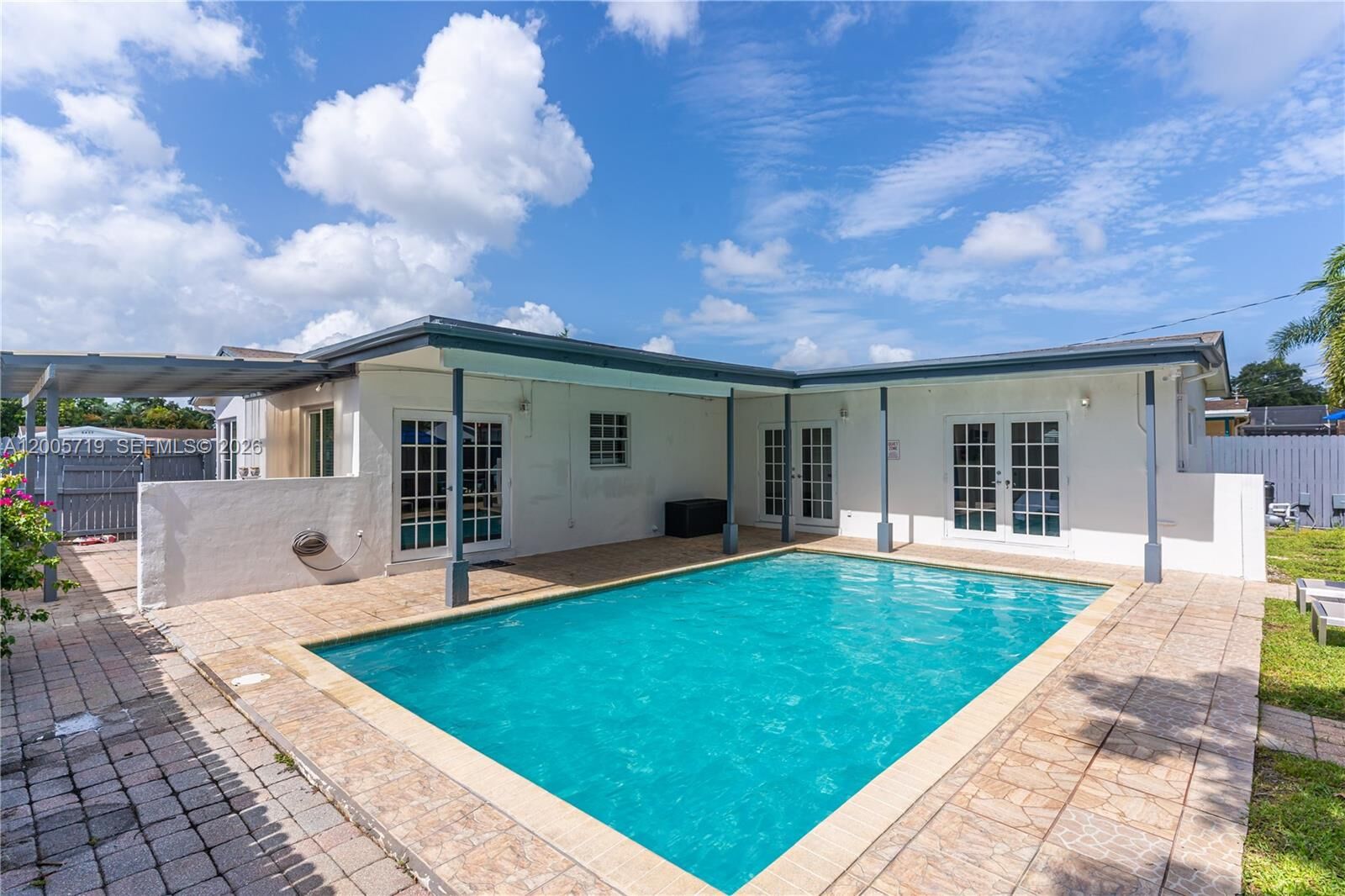 Property Photo:  6452 Custer  FL 33024-2024 