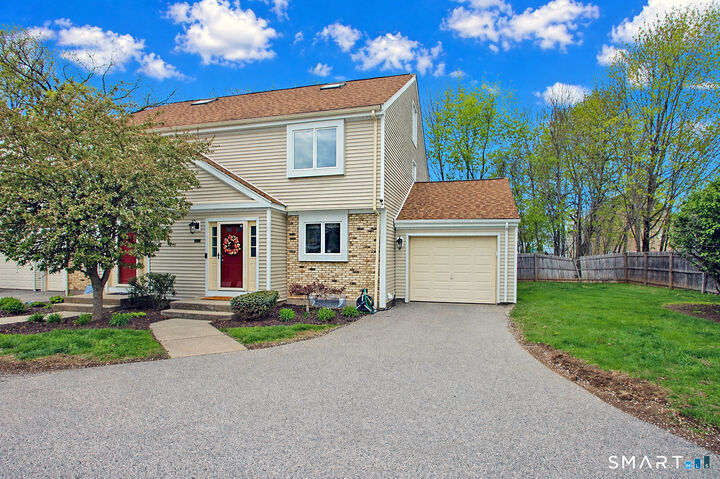 Property Photo:  182 Main Street A  CT 06042 