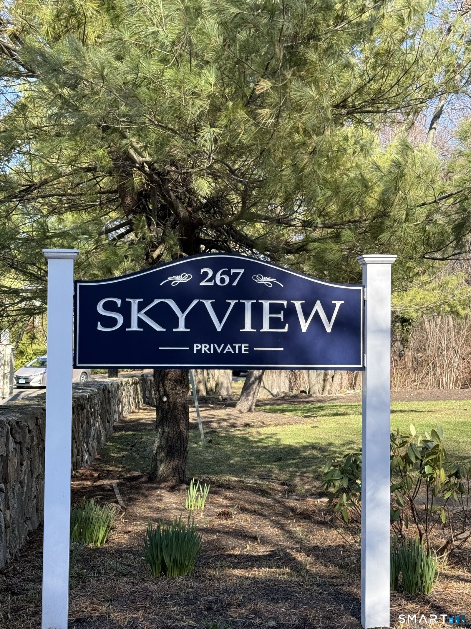 Property Photo:  267 West Cedar Street 3E  CT 06854 