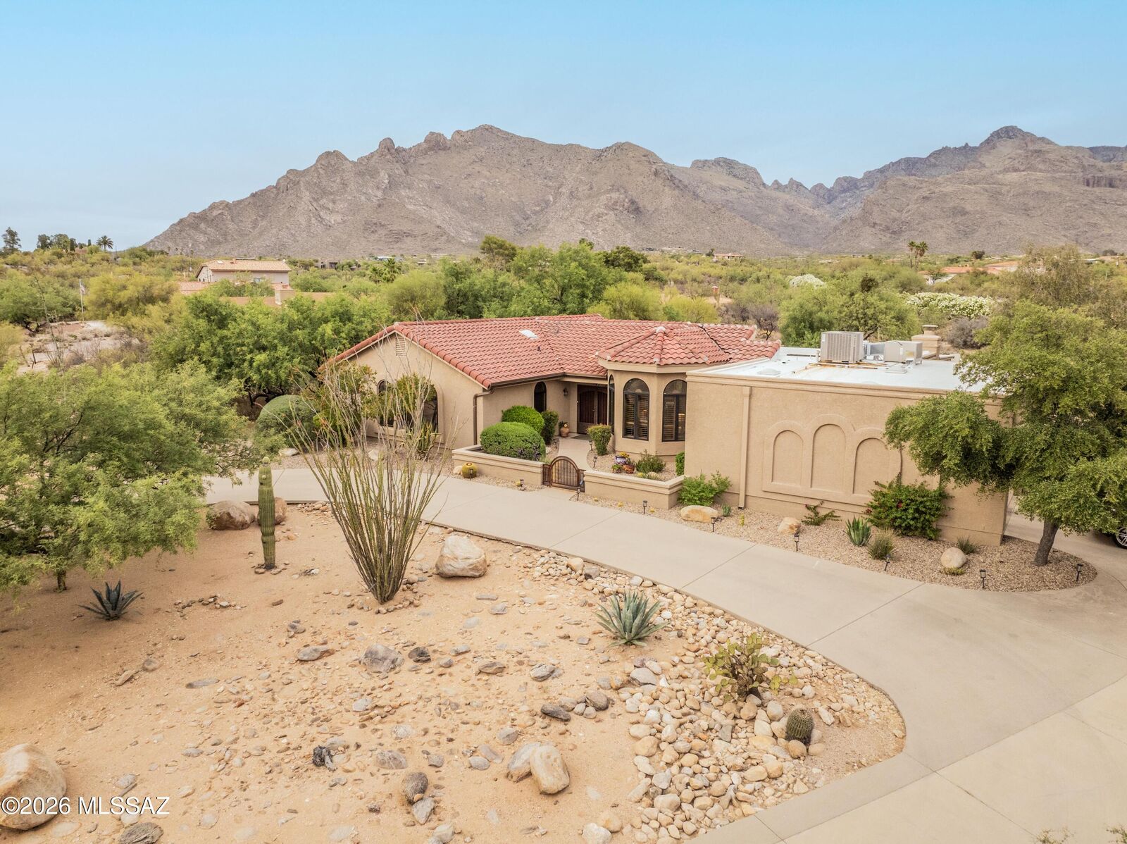 Property Photo:  7362 N Avenida De Lisa  AZ 85704 