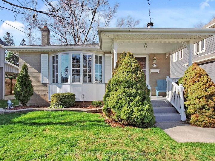 Property Photo:  22 Markham Street  ON L3P 2L3 