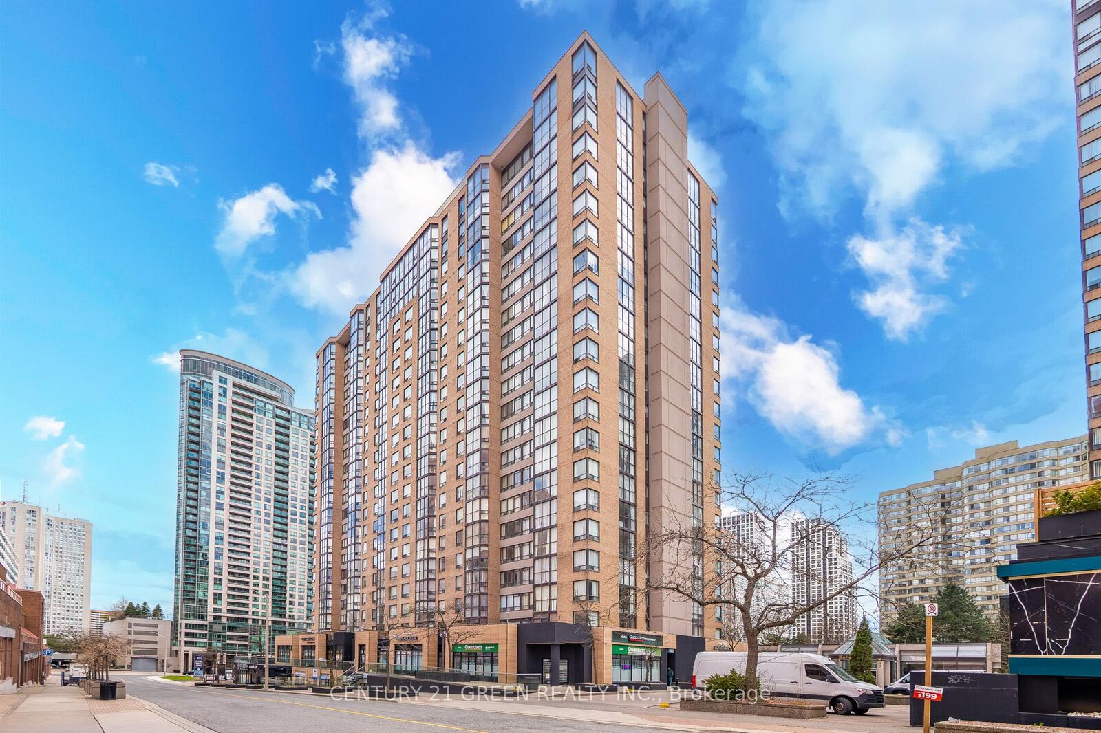 Photo de la propriété:  265 Enfield Place 1101  ON L5B 3Y7 