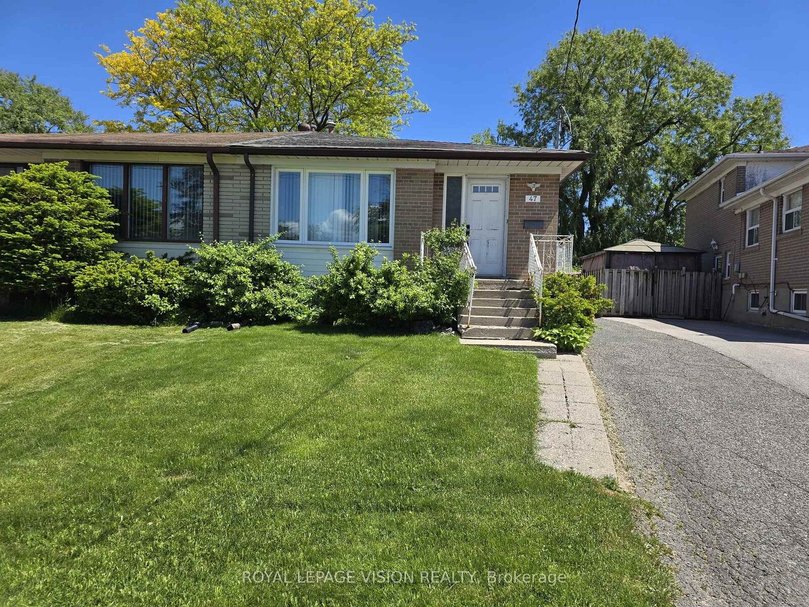 Property Photo: 47 Allanford Road ON M1T 2N3