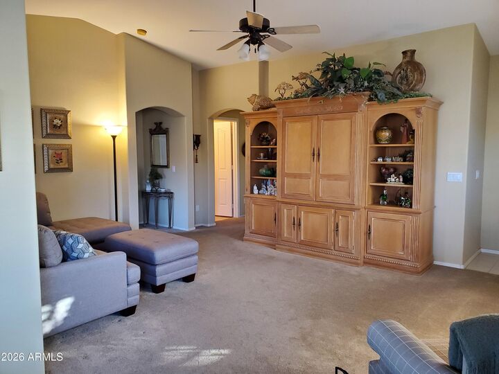 Property Photo: 1460 E Doral Drive AZ 85249