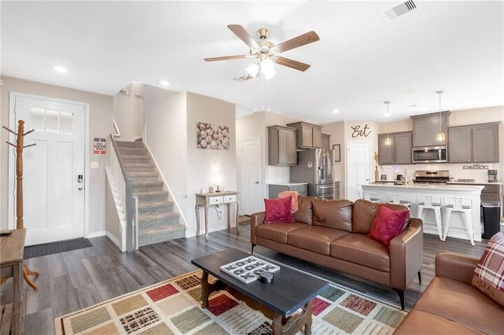 Property Photo:  840 Mineral Wells Lane  TX 77845-2168 