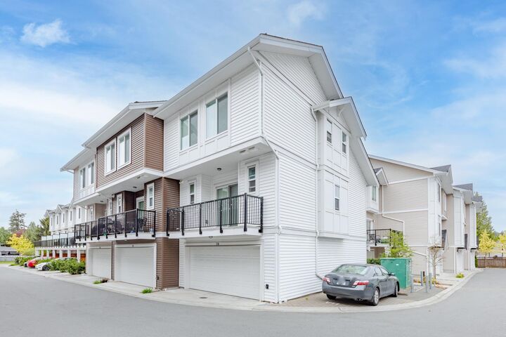 12073 62 Avenue 28 — photo 1
