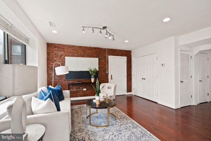 Property Photo: 5401 9th Street NW 201 DC 20011