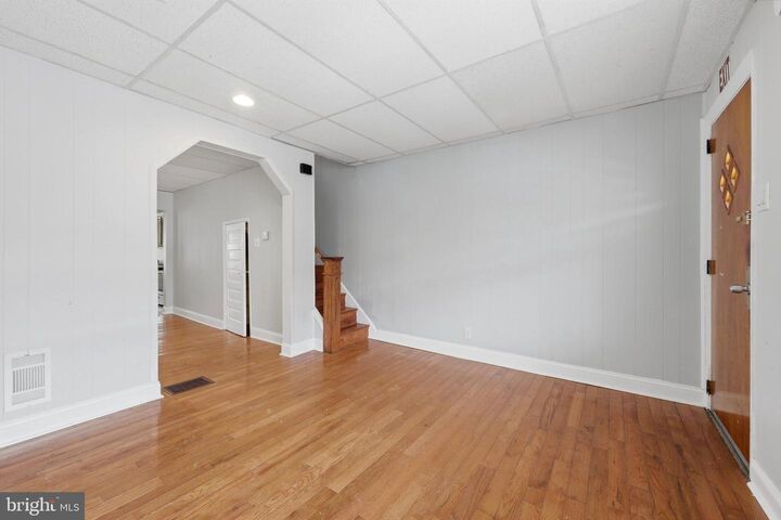 Property Photo:  55 N Keystone Avenue  PA 19082 