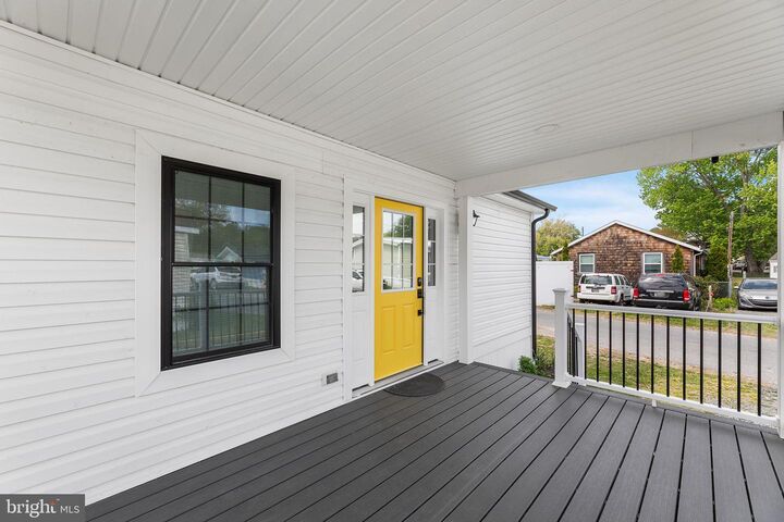 Property Photo:  33948 Cornflower Lane  DE 19958 
