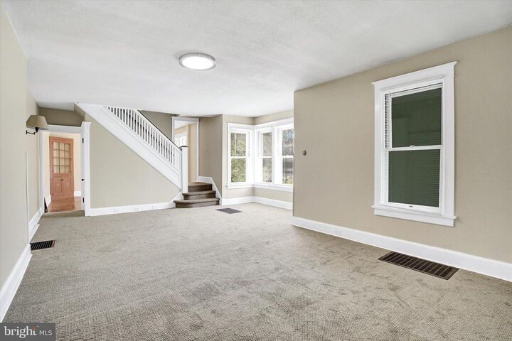 Property Photo:  319 N 2nd Street  PA 17032 