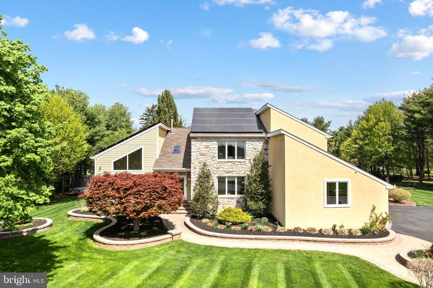 Property Photo:  855 Dolington Road  PA 18940 